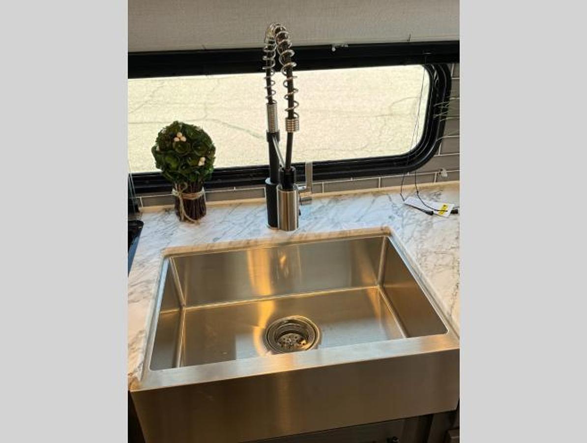 New 2024 Dutchmen RV Aspen Trail 260THLOFT YOUR TINY HOUSE