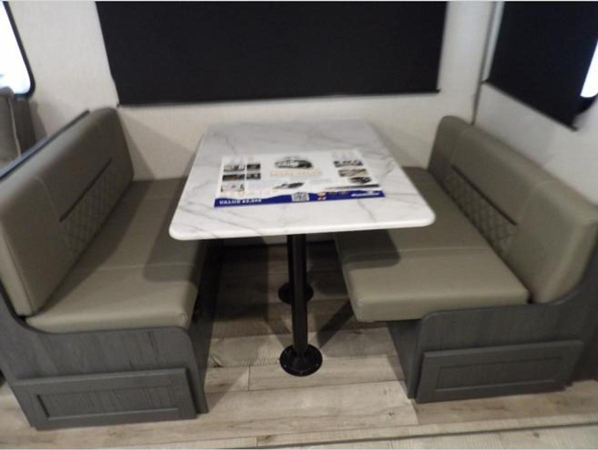 New 2023 Dutchmen RV Aspen Trail 2860RLS
