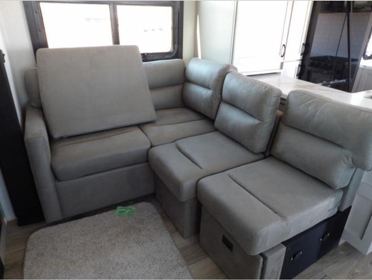 New 2026 Jayco Seismic 395