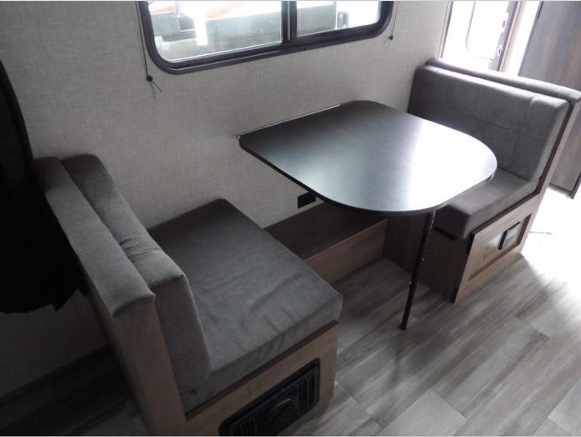 Used Used 2024 Jayco Jay Flight SLX 195RB