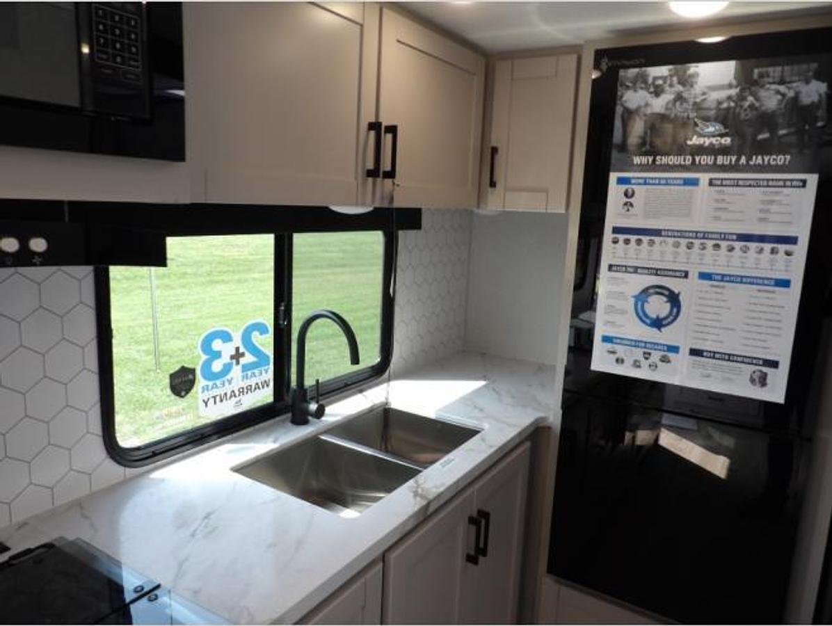 New 2026 Jayco Jay Feather 19MRK