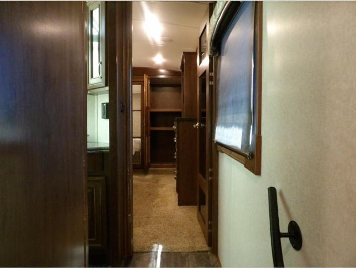Used Used 2017 Jayco Pinnacle 36RSQS