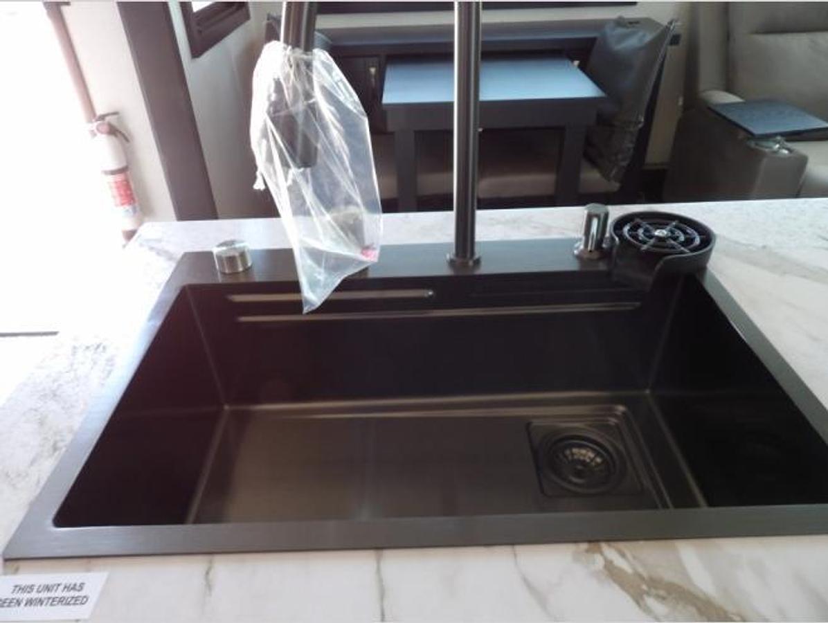 New 2026 Jayco Seismic 395