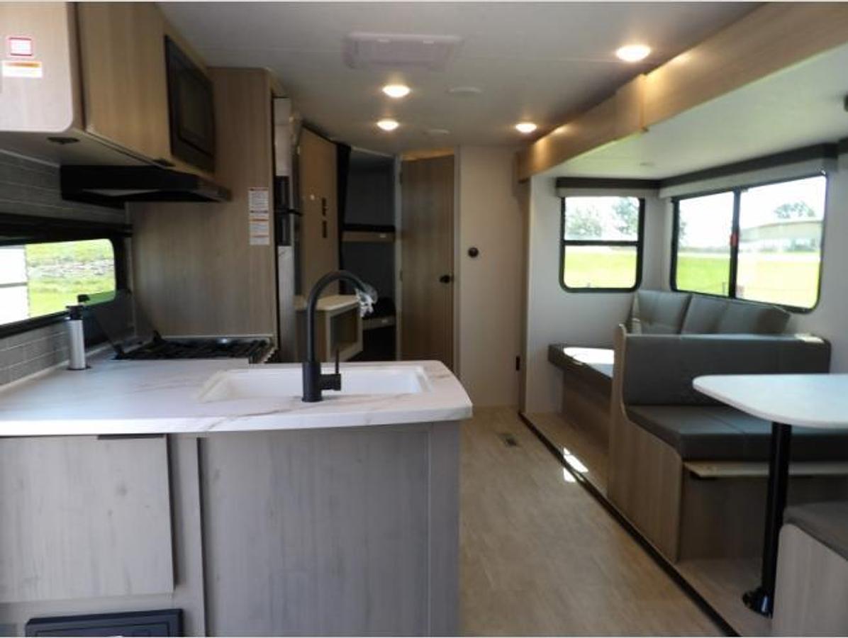 New 2026 Dutchmen RV Kodiak 270BHSL