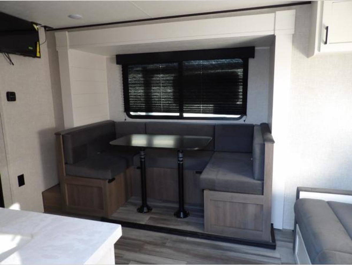 Used Used 2025 Jayco Jay Flight SLX 197MB