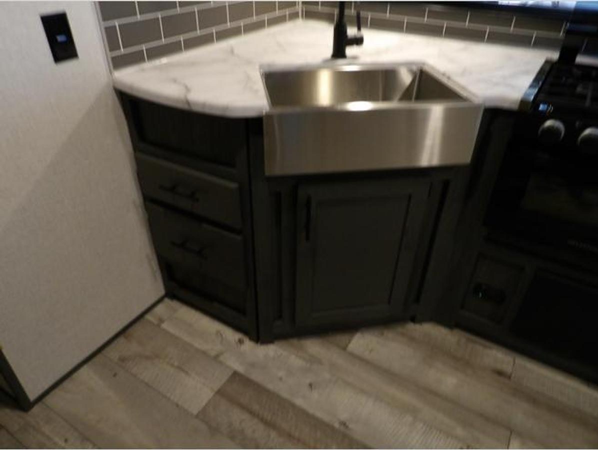New 2023 Dutchmen RV Aspen Trail 2860RLS