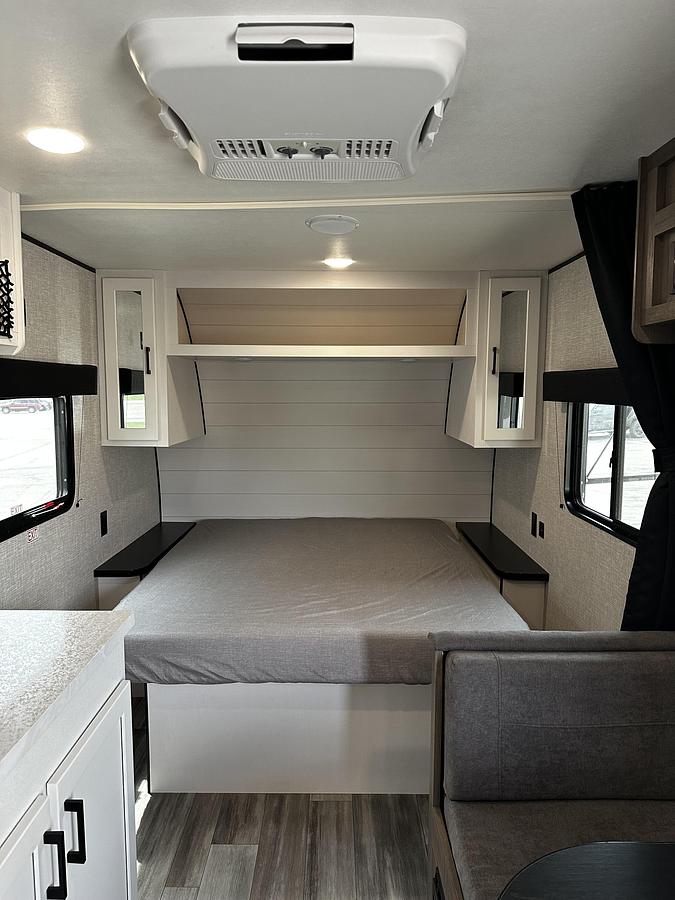 Used Used 2024 Jayco Jay Flight SLX 195RB