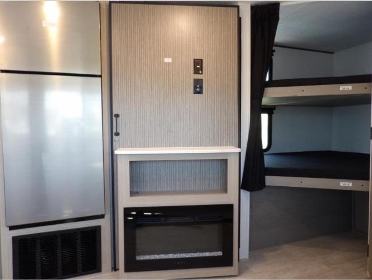 New 2026 Dutchmen RV Kodiak 270BHSL