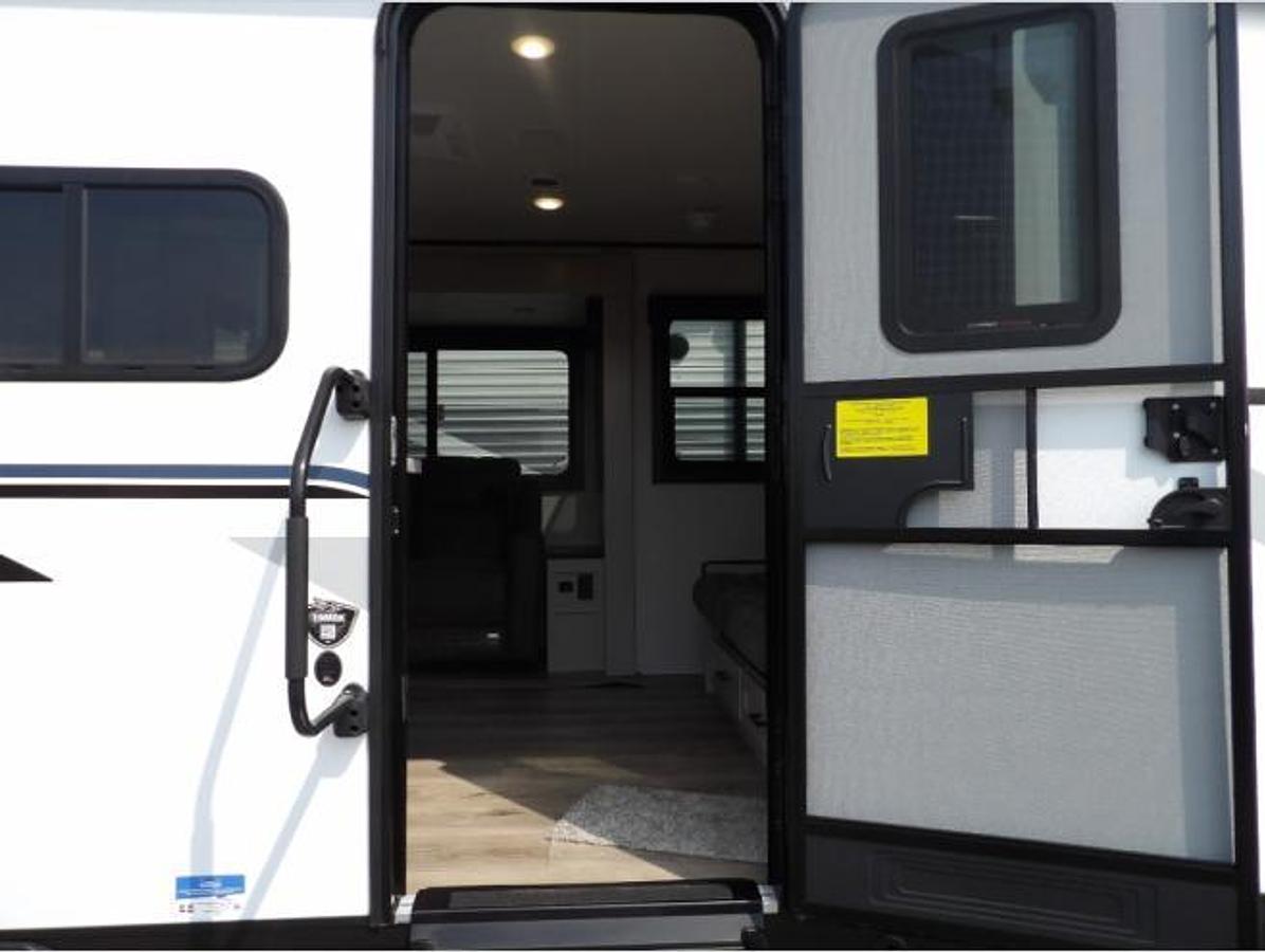New 2026 Jayco Jay Feather 19MRK