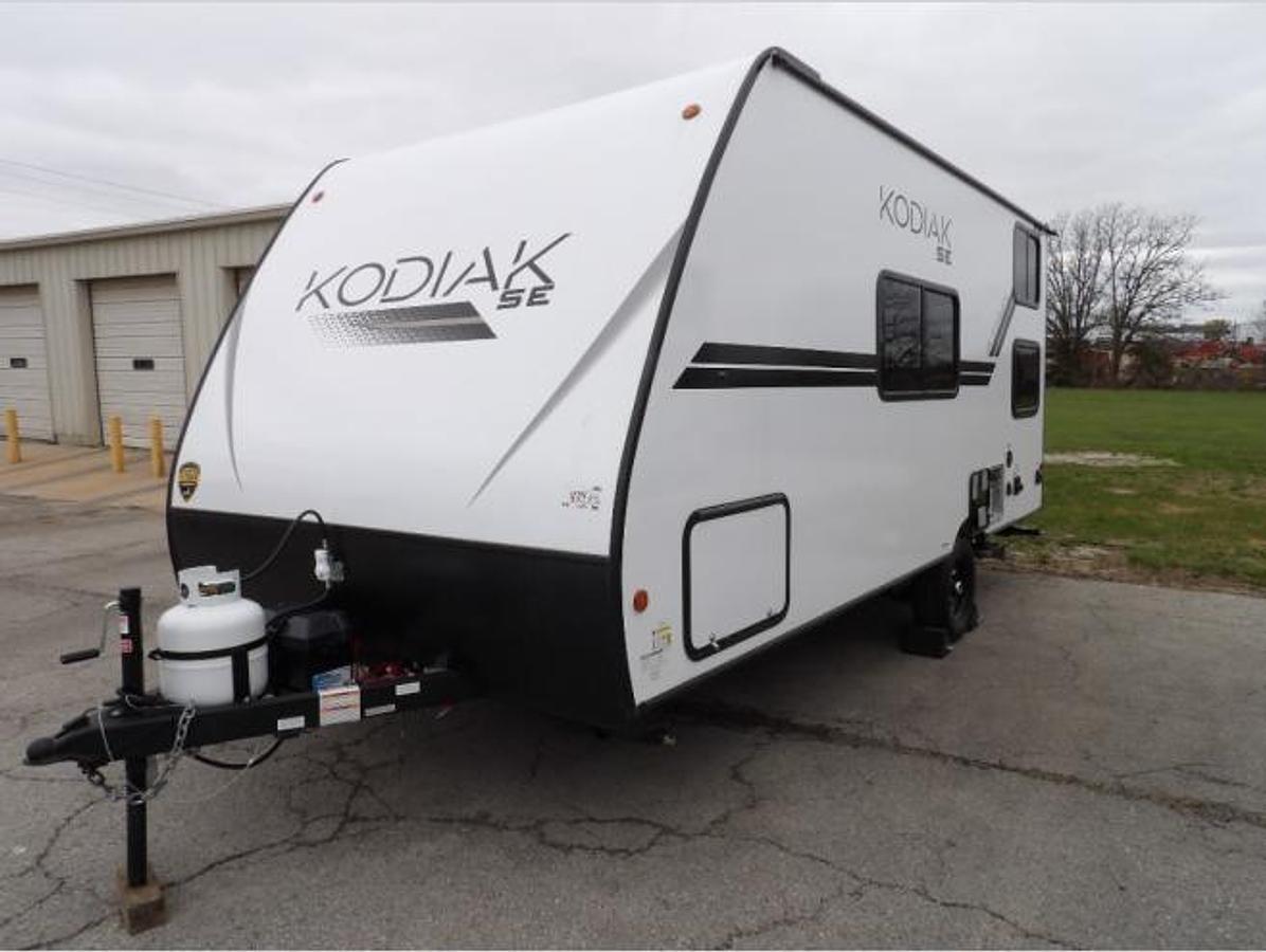 New 2025 Dutchmen RV Kodiak SE 17SBH