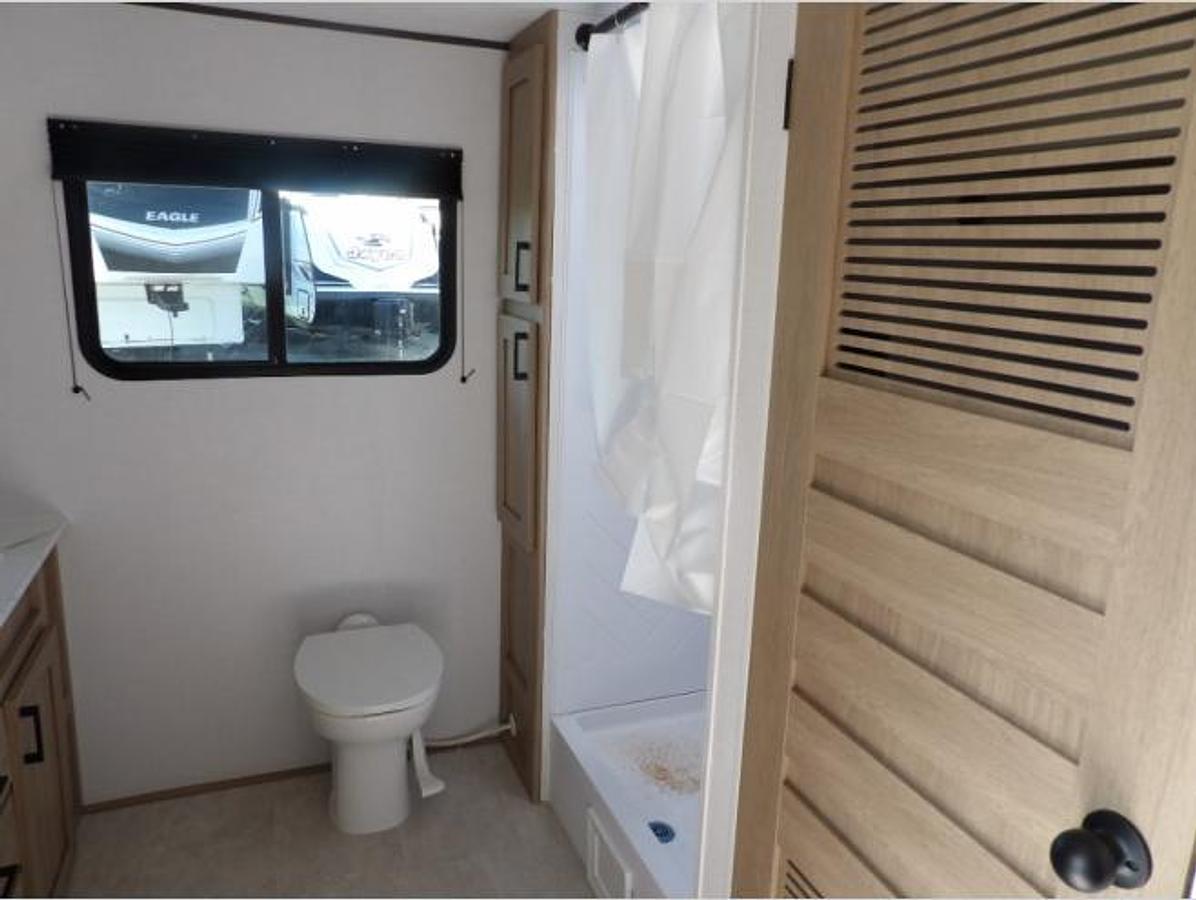 New 2026 Dutchmen RV aspen trail 28RB