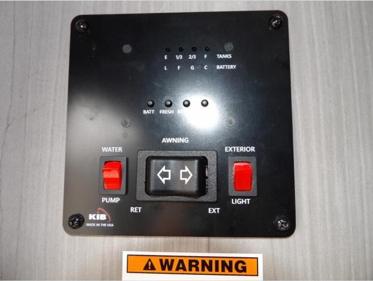New 2025 Dutchmen RV Kodiak SE 17SBH