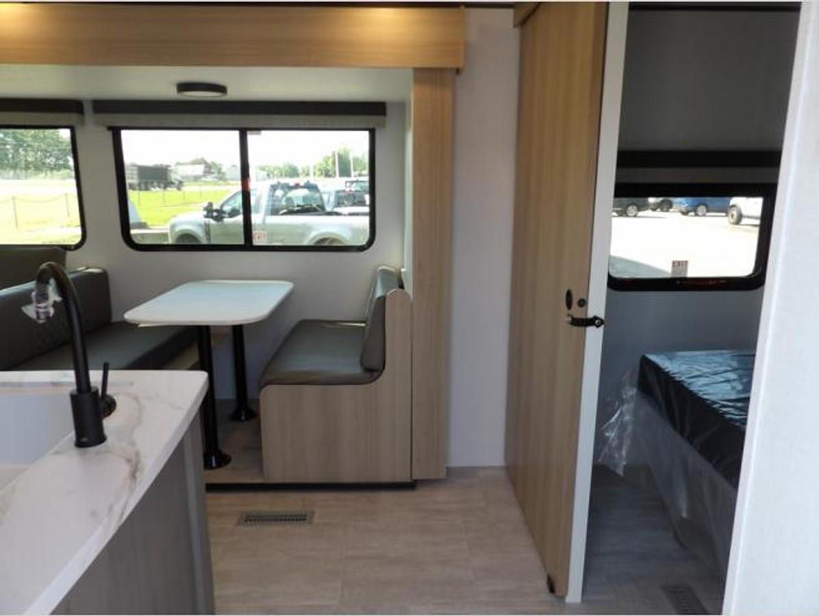 New 2026 Dutchmen RV Kodiak 270BHSL