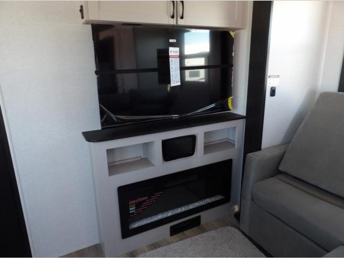 New 2026 Jayco Seismic 395