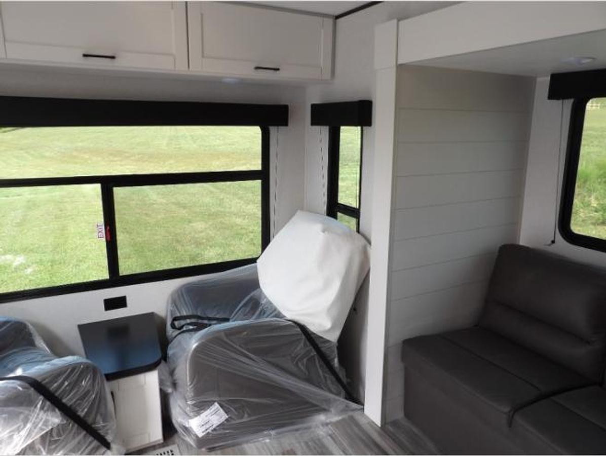 New 2026 Jayco Jay Flight 262RLS
