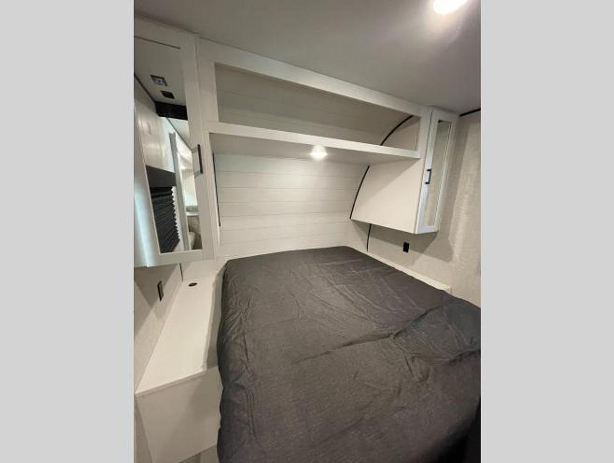 New 2025 Highland Ridge RV Open Range Conventional 26BHS