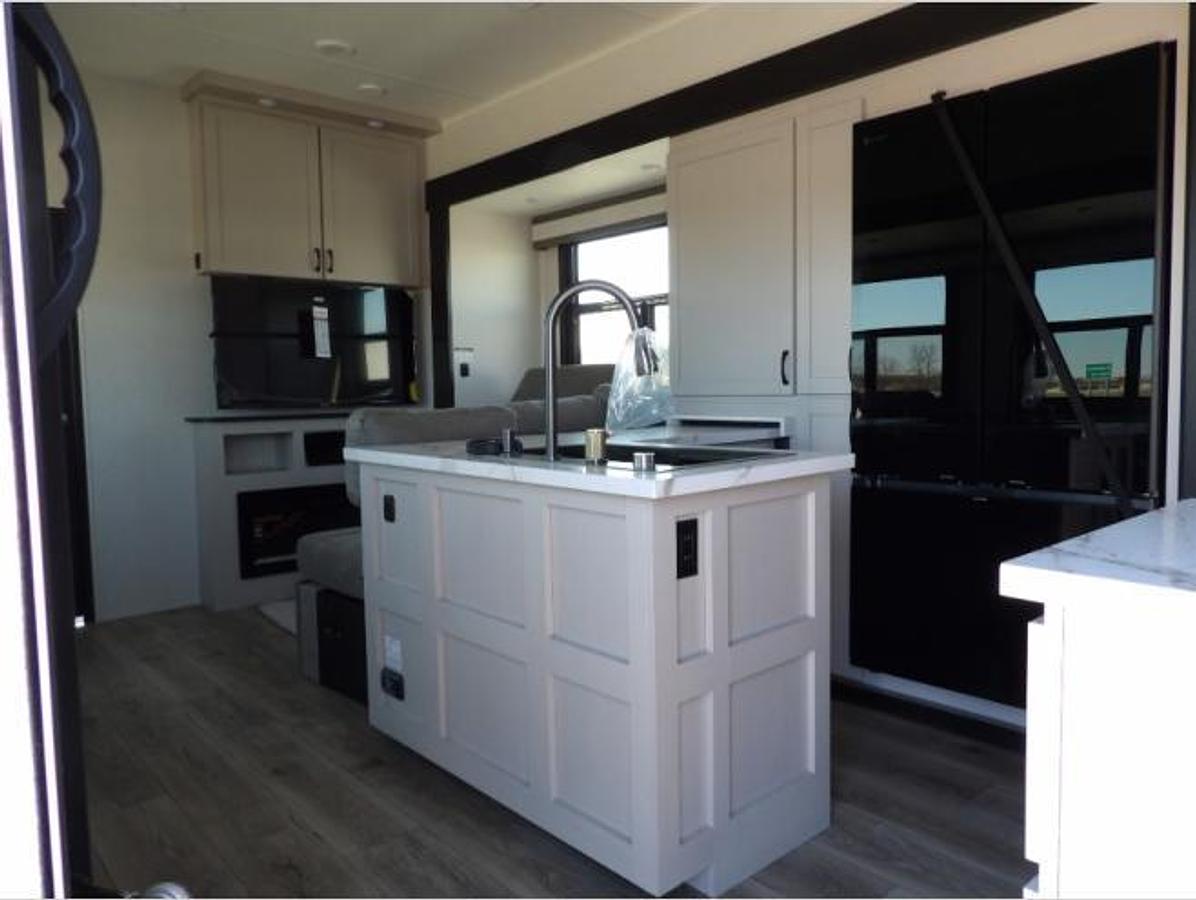 New 2026 Jayco Seismic 395