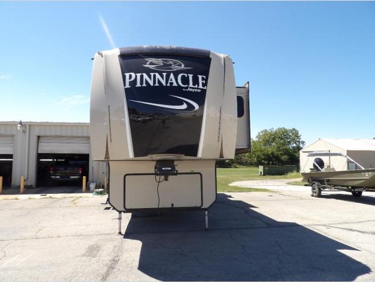 Used Used 2017 Jayco Pinnacle 36RSQS