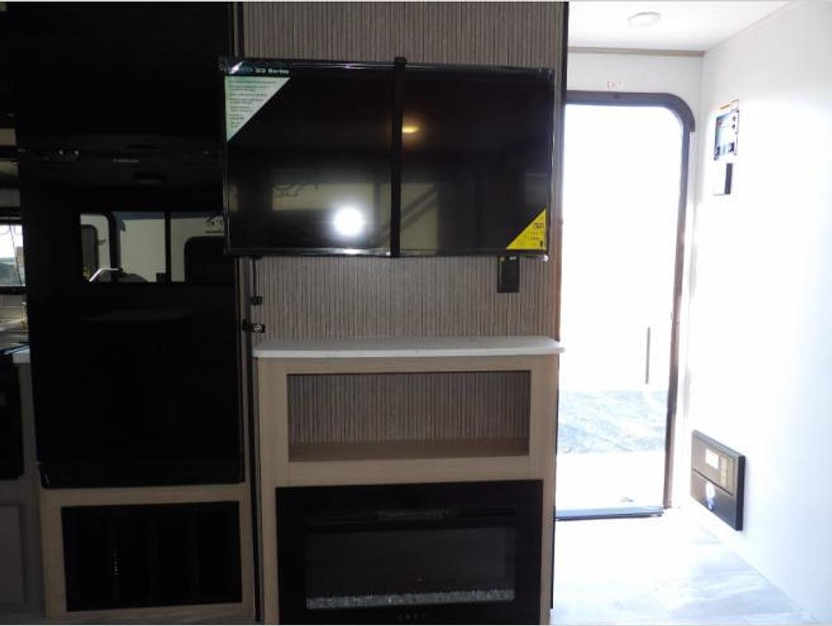 New 2025 Dutchmen RV Kodiak Ultra-Lite 260RBSL