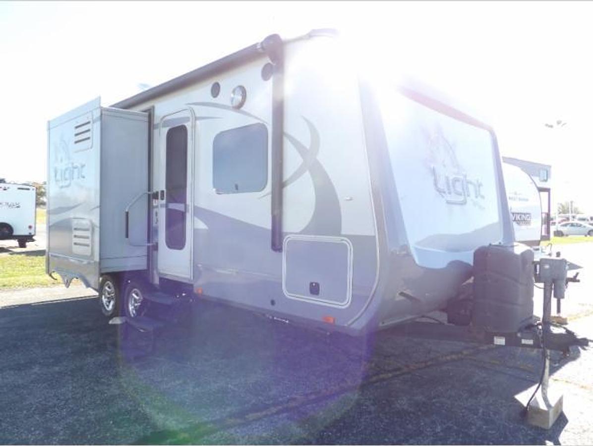 Used Used 2015 Open Range RV Light LT216RBS