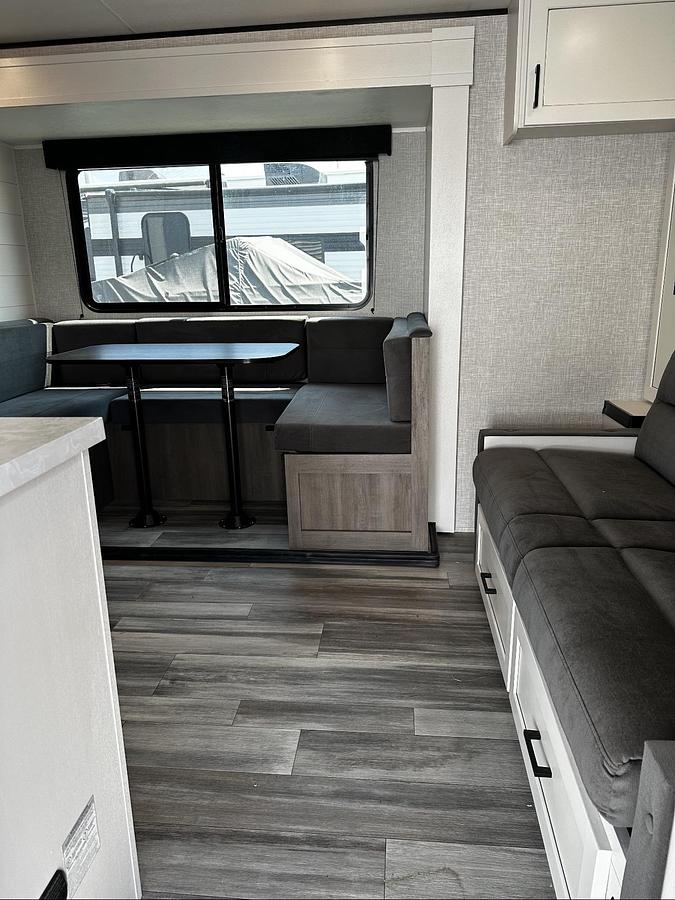 Used Used 2025 Jayco Jay Flight SLX 197MB