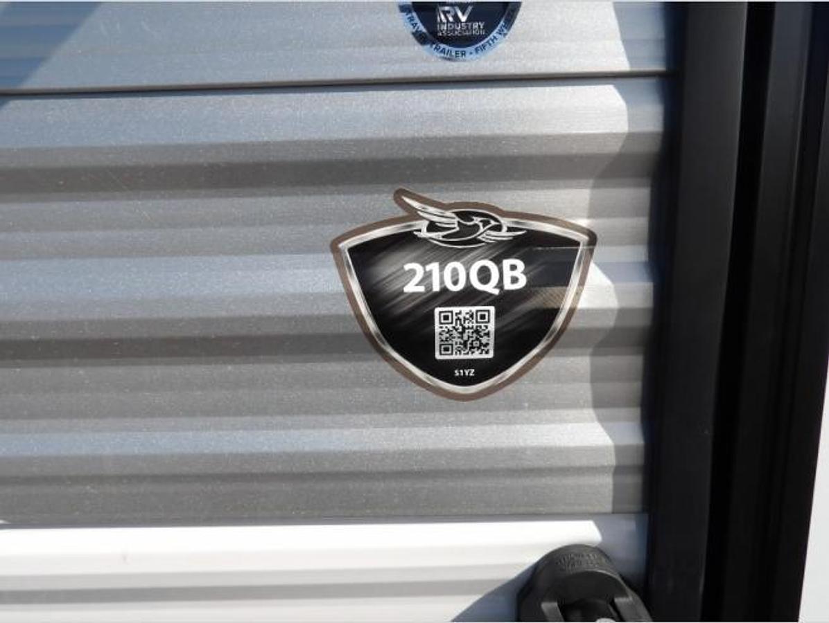 Used Used 2025 Jayco Jay Flight SLX 210QB