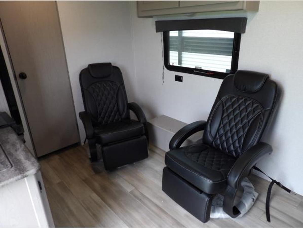 New 2024 Viking Viking 4K Series 18FQ