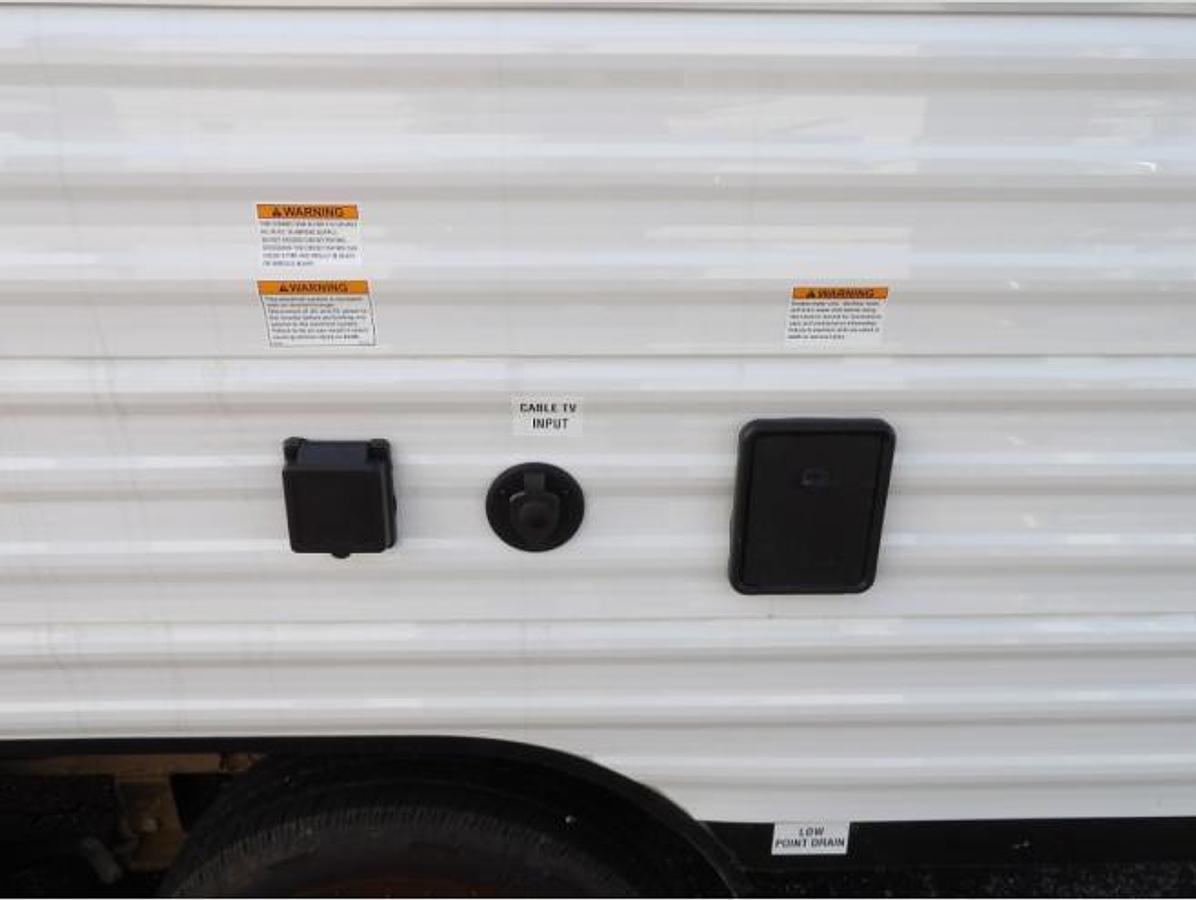 Used Used 2025 Jayco Jay Flight SLX 210QB