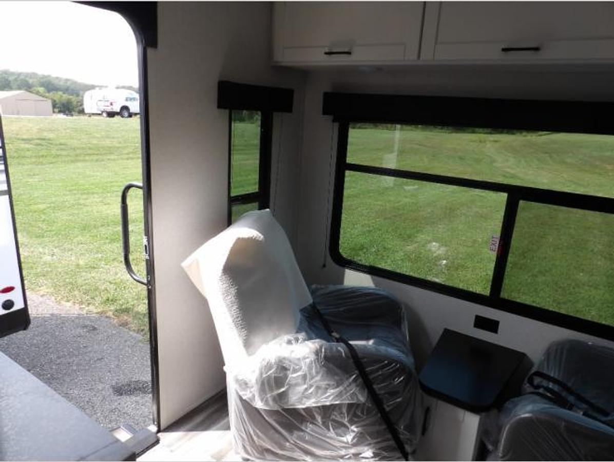 New 2026 Jayco Jay Flight 262RLS