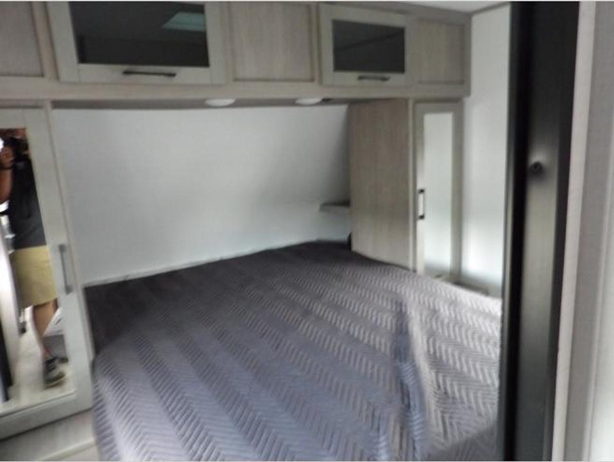 New 2023 Dutchmen RV Kodiak Ultra-Lite 257RKSL