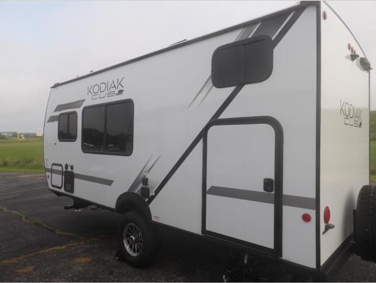 New 2025 Dutchmen RV Kodiak Cub 162BH