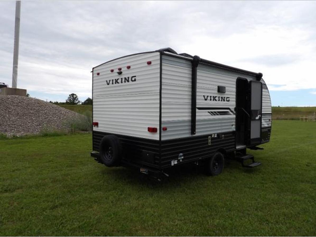 New 2024 Viking Viking 4K Series 18FQ