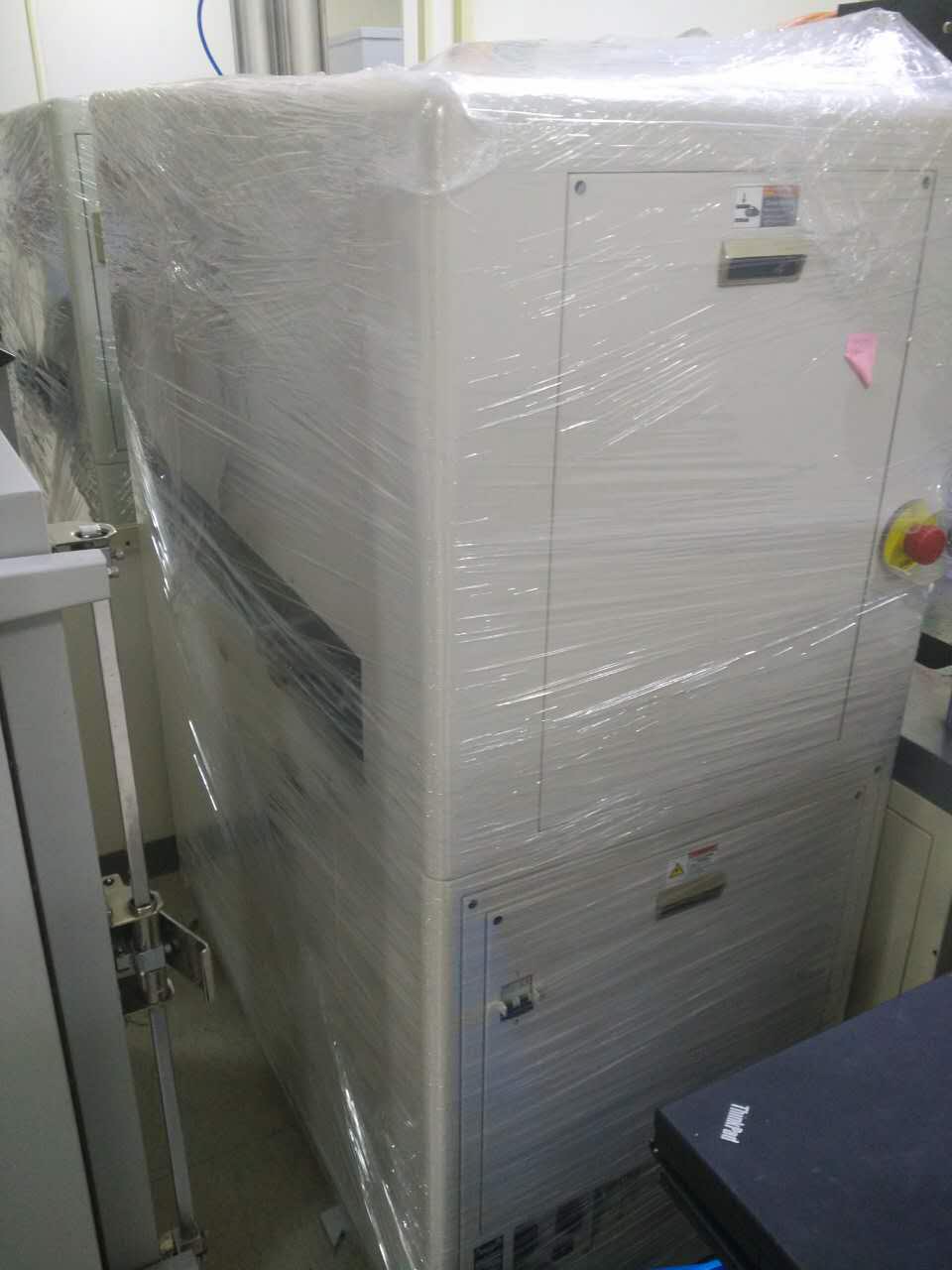 Used Nordson Asymtek S-912N Dispenser