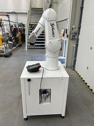 Průmyslový robot Stäubli TX2-90