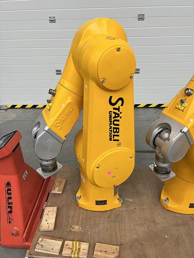 Used 6 axis Industrial robot without controller