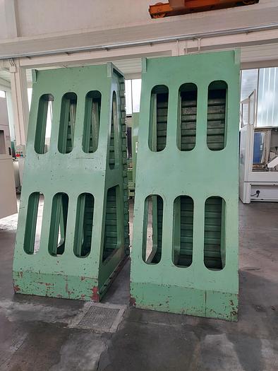 Usato SQUADRE in GHISA cave a T