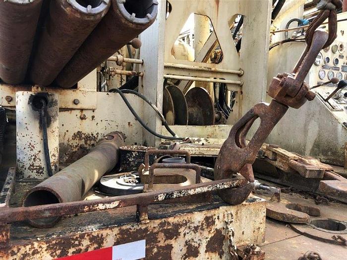 Used 1986 Ingersoll-Rand TH60 Drill Rig