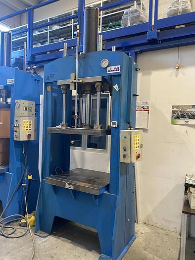 Used Pressa idraulica 80 ton