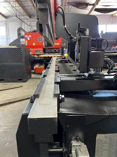 Used 1984 110 Ton Amada RG-100 CNC Press Brake