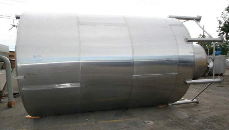 Used 8000 GALLON SINGLE SHELL TANK