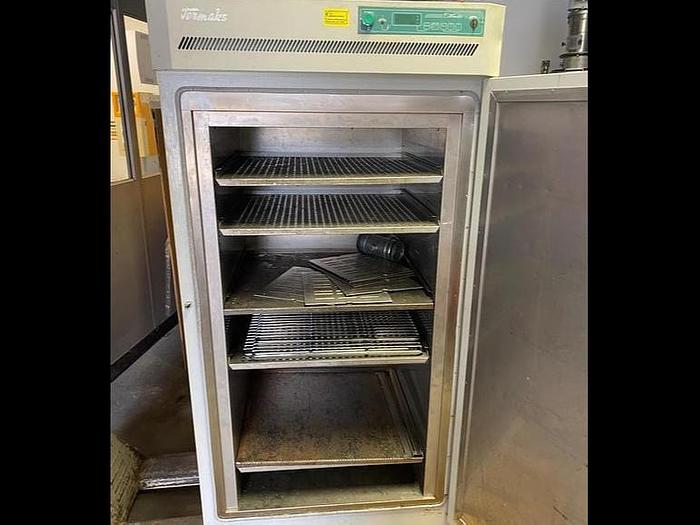 Used Termaks TS 8430 Drying Oven