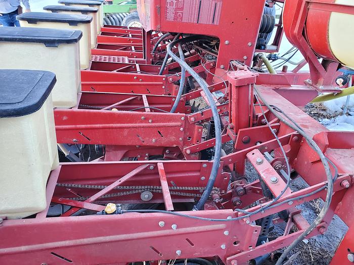 Used 6R30 Case 900 Corn Planter