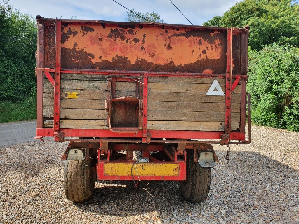 Used Pettit Tipping Trailer