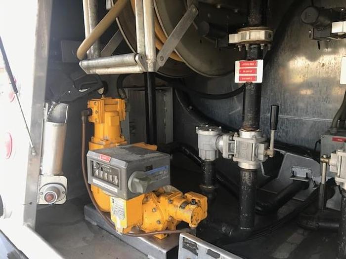 Used 2006 International 4300 Fuel Truck - C83458
