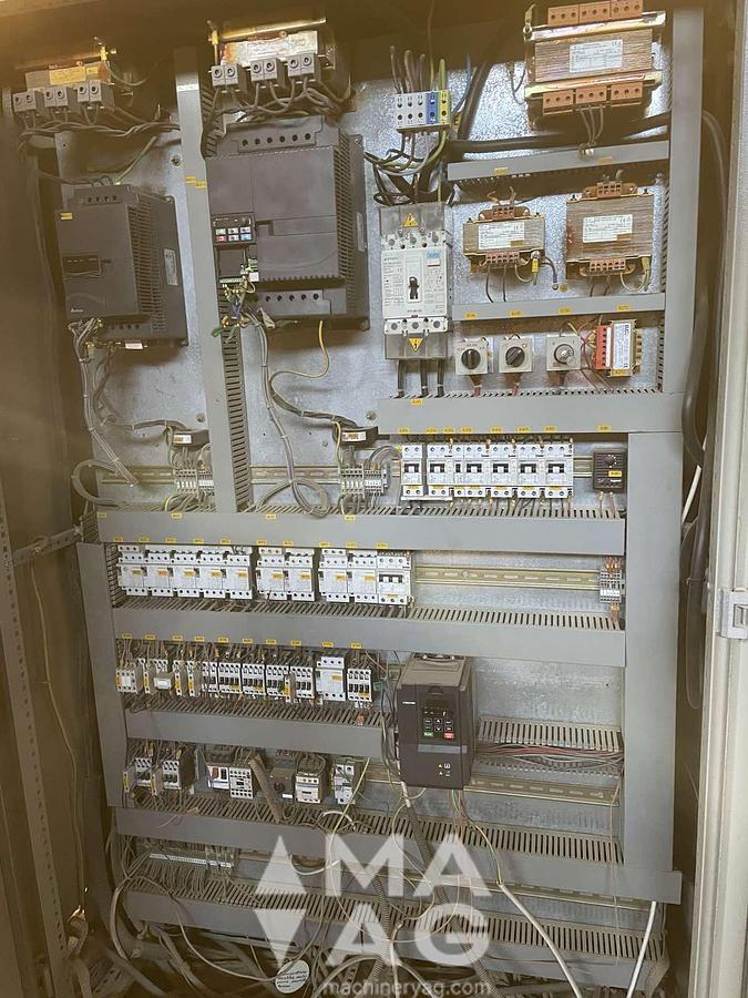 Used 2002 DMC US 2000 M2