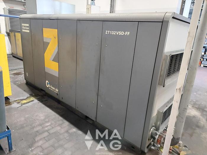 Used Atlas Copco ZT132VSD-FF Screw compressor + refrigerant dryer