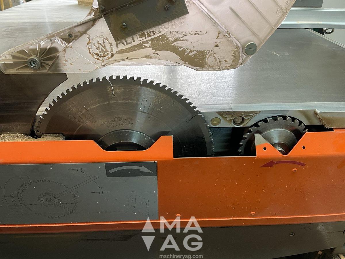 Used 2004 Altendorf F45 Sliding table saw