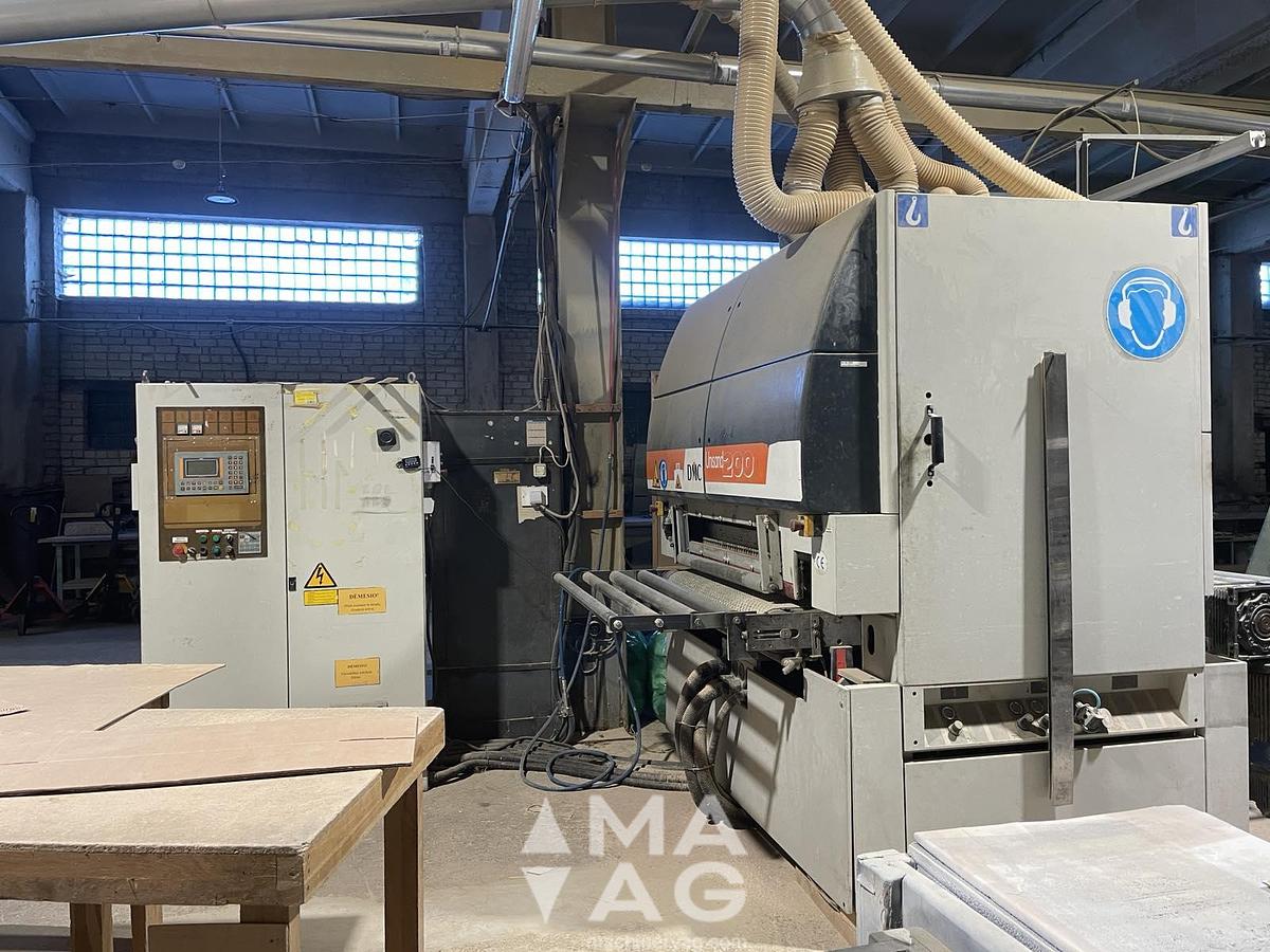 Used 2002 DMC US 2000 M2