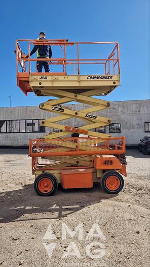 Used JLG 3369