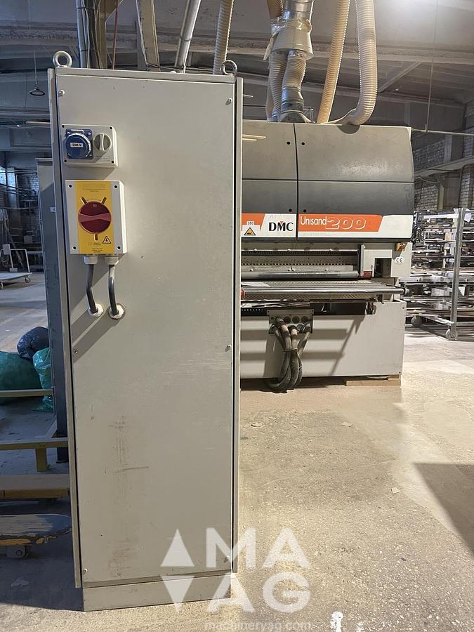 Used 2002 DMC US 2000 M2